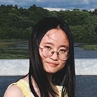 headshot of Yiqiu Sun